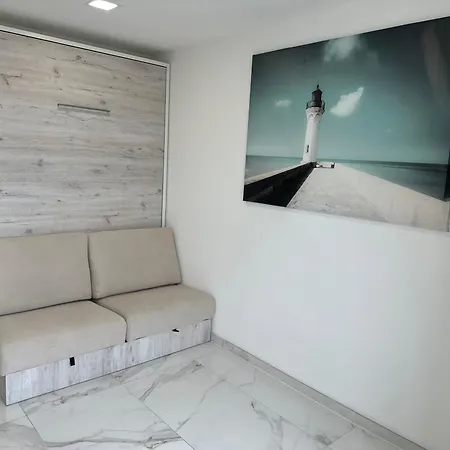Studio Vue Sur Le Port Mauguio Exterior photo