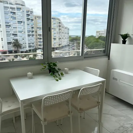 Studio Vue Sur Le Port Mauguio Exterior photo