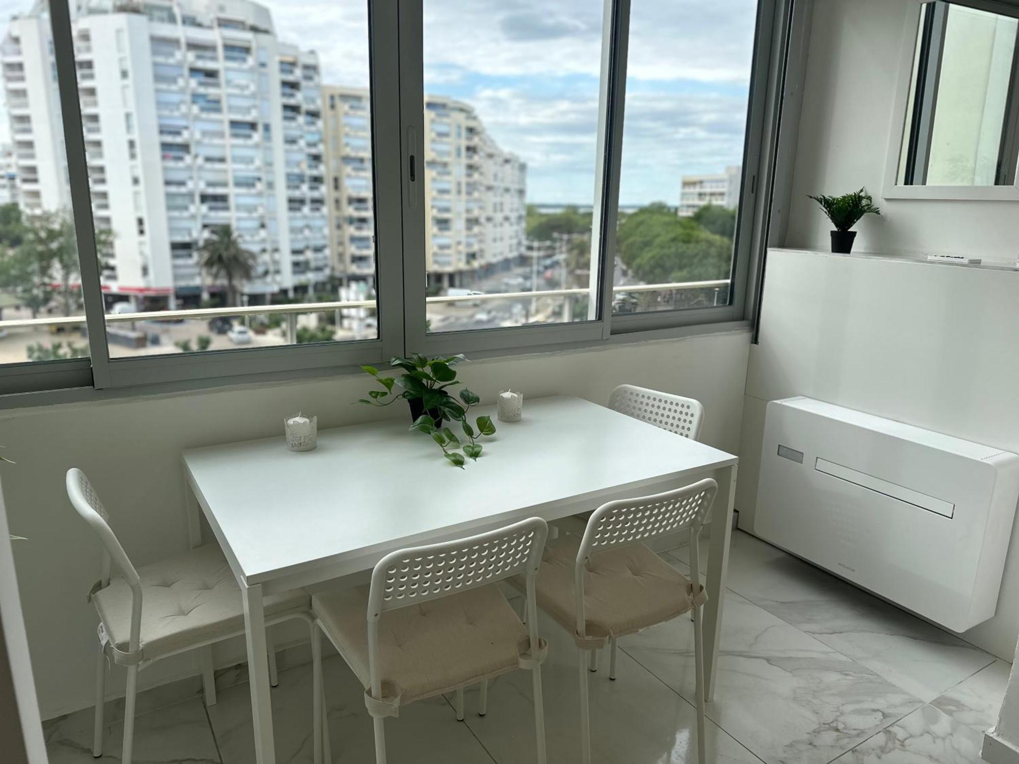 Vue Sur Le Port Apartment *